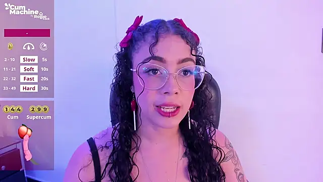 antonelllepiercee online show from 09/10/25, 11:32