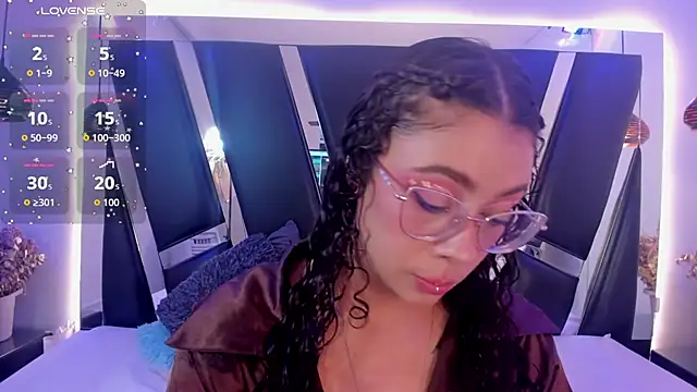 antonelllepiercee online show from 09/18/25, 11:34