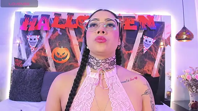 antonelllepiercee online show from 10/19/25, 11:22