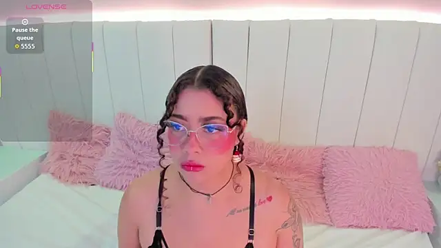 antonelllepiercee online show from 03/30/26, 11:33