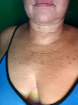 Kasandra Ho online show from 11/26/25, 01:50