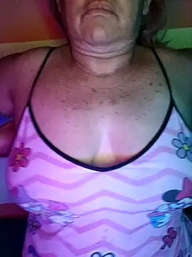 Kasandra Ho online show from 04/19/26, 07:40