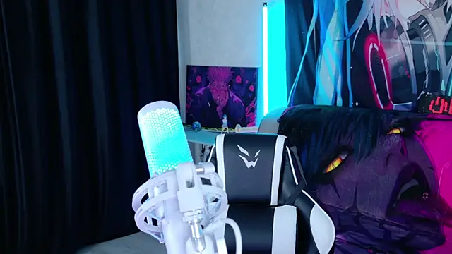 Aurora Natsuki online show from 11/14/25, 04:28