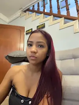 LucyLeah online show from 06/04/26, 03:45