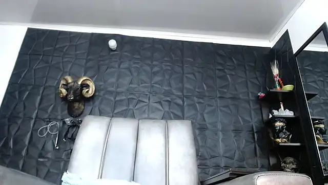 Hanna Fox 69 online show from 04/11/26, 10:30