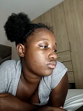 kharoll online show from 11/02/25, 12:24