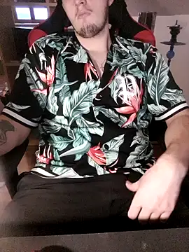 Snapshot of Tim67_12 chatting on 02/01/26, 03:32 Tim67 12 online show from 02/01/26, 03:32