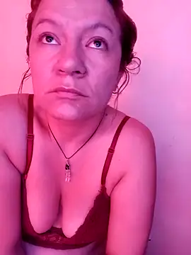 Snapshot of Skylar-Vox- chatting on 03/12/25, 02:12 Skylar-Vox- online show from 03/12/25, 02:12