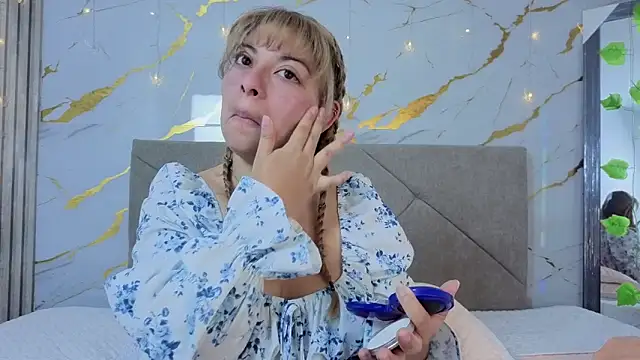 agatha 97  online show from 10/15/25, 02:01