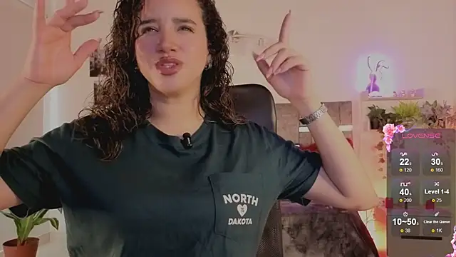 emilyrouxe online show from 07/14/26, 04:56