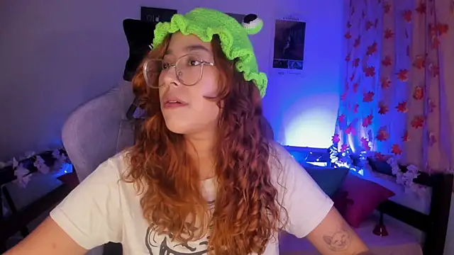  Moon Johnson online show from 03/21/25, 12:07