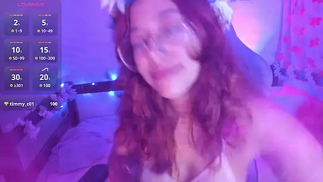  Moon Johnson online show from 03/23/25, 03:54