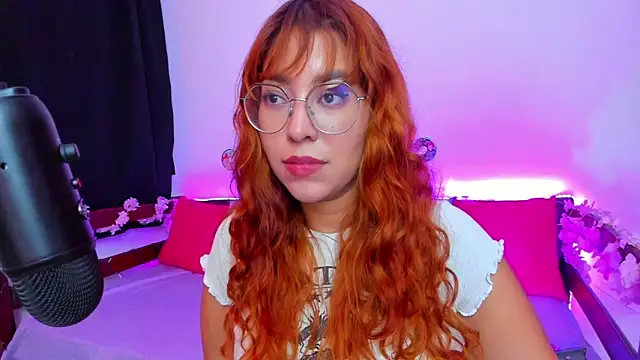  Moon Johnson online show from 09/14/25, 11:59