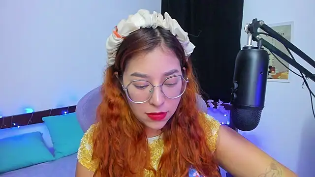  Moon Johnson online show from 11/15/25, 01:36