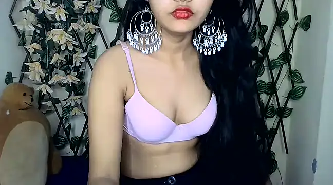 SUZY FROMUS online show from 02/14/25, 04:20