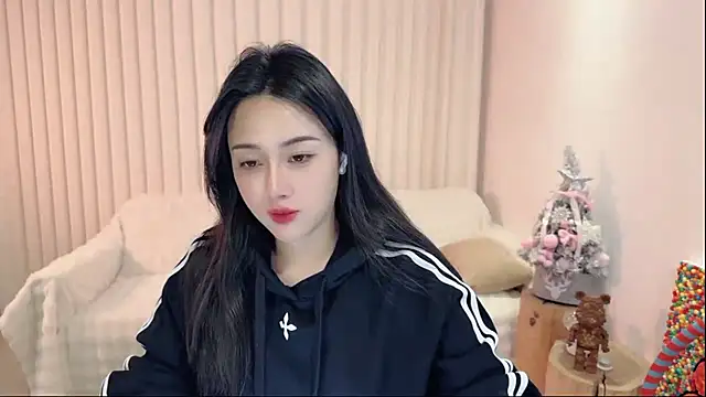 K-moumou online show from 03/08/25, 07:53