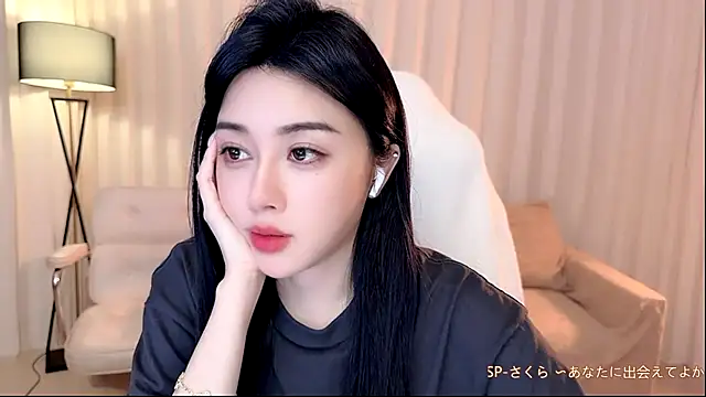 Snapshot of K-moumou chatting on 06/30/26, 04:52 K-moumou online show from 06/30/26, 04:52