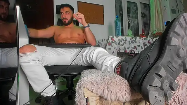 welcometo hell online show from 12/17/25, 11:33