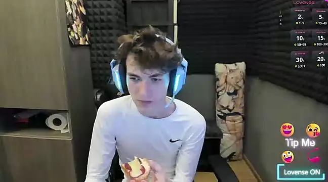 bambelbye online show from 12/21/24, 02:15