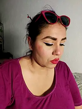 Viiooleetaas online show from 03/10/25, 11:27