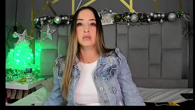 AliceSteel12 online show from 12/20/25, 11:01