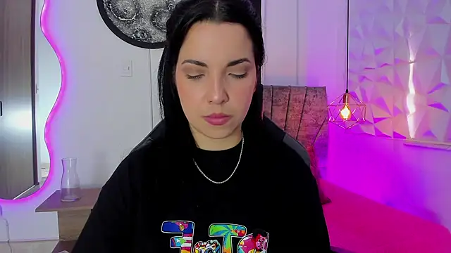 tatiana sc online show from 09/10/25, 01:33