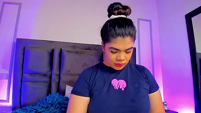 EmmaBecket2 online show from 01/08/25, 04:02