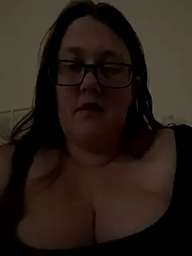 Snapshot of Foxy_Evie40XO chatting on 12/05/24, 01:28 Foxy Evie40XO online show from 12/05/24, 01:28
