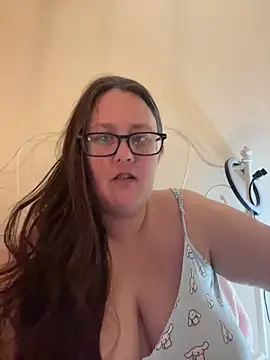 Snapshot of Foxy_Evie40XO chatting on 02/23/25, 06:45 Foxy Evie40XO online show from 02/23/25, 06:45