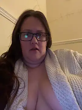 Snapshot of Foxy_Evie40XO chatting on 02/27/25, 06:18 Foxy Evie40XO online show from 02/27/25, 06:18