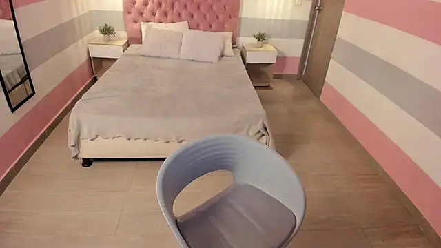 Carol Pinter online show from 02/07/25, 01:11