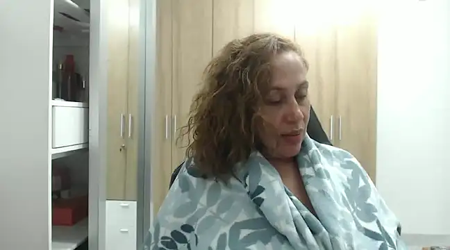 RoxanaLove9 online show from 03/07/25, 03:29