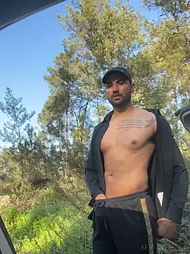 Snapshot of ali_babachapter2 chatting on 12/27/24, 02:22 ali babachapter2 online show from 12/27/24, 02:22