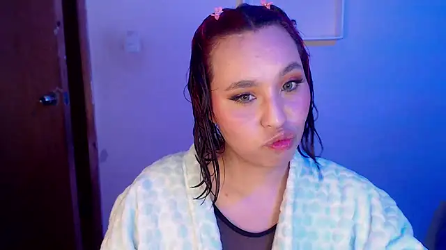 annie3 online show from 01/09/25, 03:04