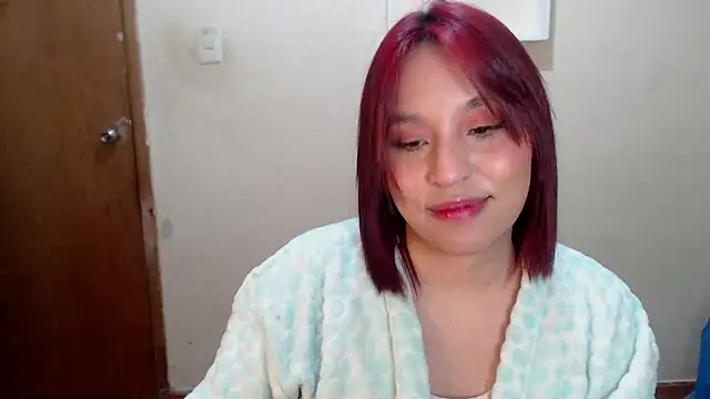 annie3 online show from 01/10/25, 02:35