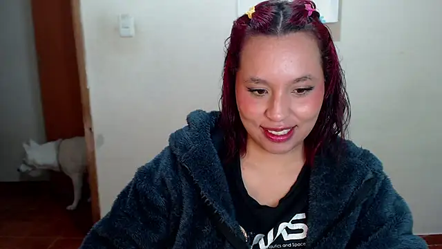 annie3 online show from 01/18/25, 06:13