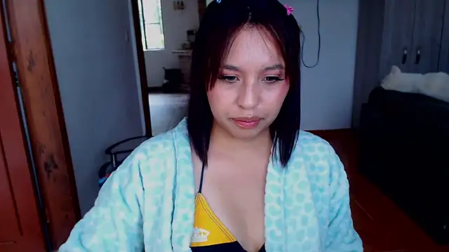 annie3 online show from 02/28/25, 10:06
