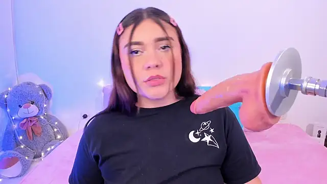 Isa belaa online show from 01/18/25, 02:58