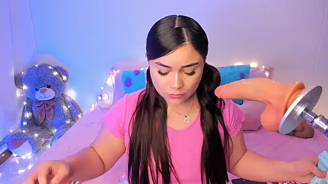 Isa belaa online show from 03/18/25, 11:08