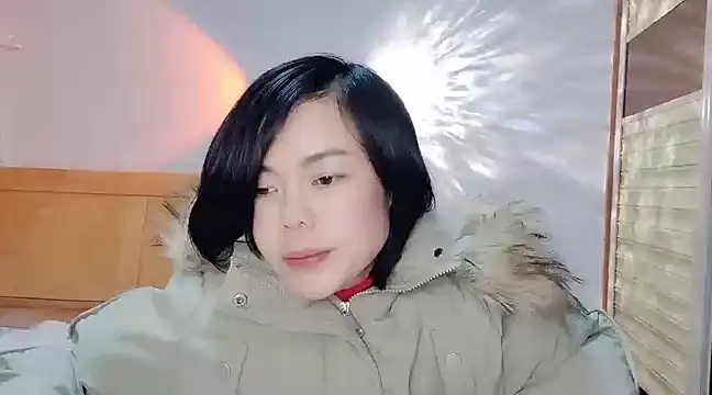 Linda-LL online show from 01/29/25, 11:41