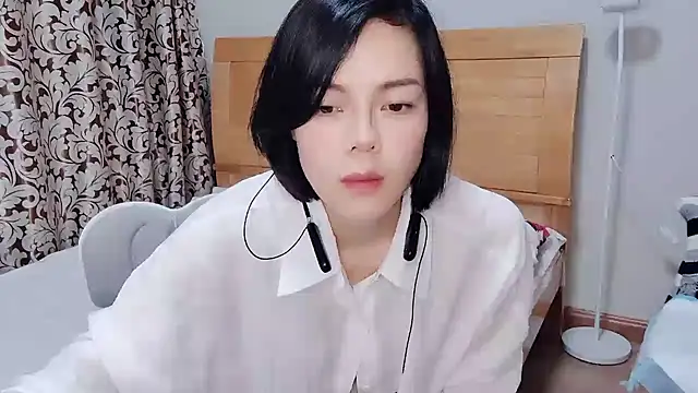 Linda-LL online show from 02/26/25, 12:36