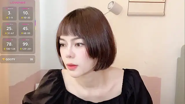 Linda-LL online show from 11/09/25, 05:17