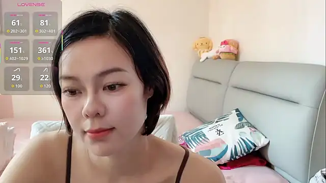 Linda-LL online show from 05/14/26, 03:57
