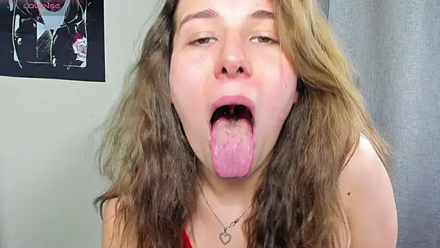 Snapshot of Eva_toy chatting on 03/05/25, 06:23 Eva toy online show from 03/05/25, 06:23