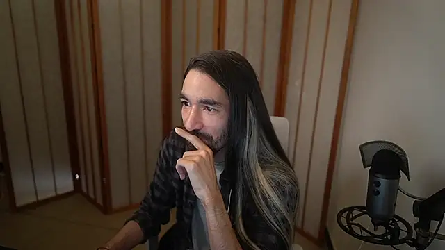 Your Ice cream online show from 11/18/25, 02:32