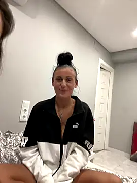 SweNatasha online show from 12/02/24, 01:25