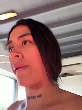 paisitahot1975 online show from 01/23/25, 09:39