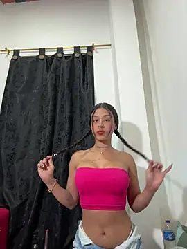 paisitahot1975 online show from 02/24/26, 11:14