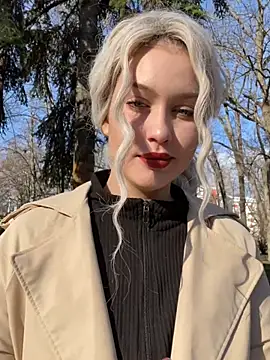 KikiWatson online show from 01/21/25, 08:08