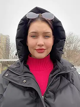 KikiWatson online show from 02/01/25, 08:08